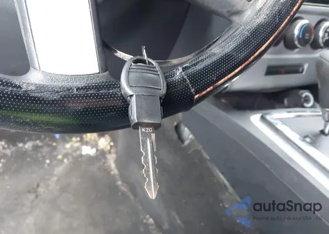 2010 Dodge Challenger Se z USA, uszkodzony, nr VIN 2B3CJ4DV6AH323359